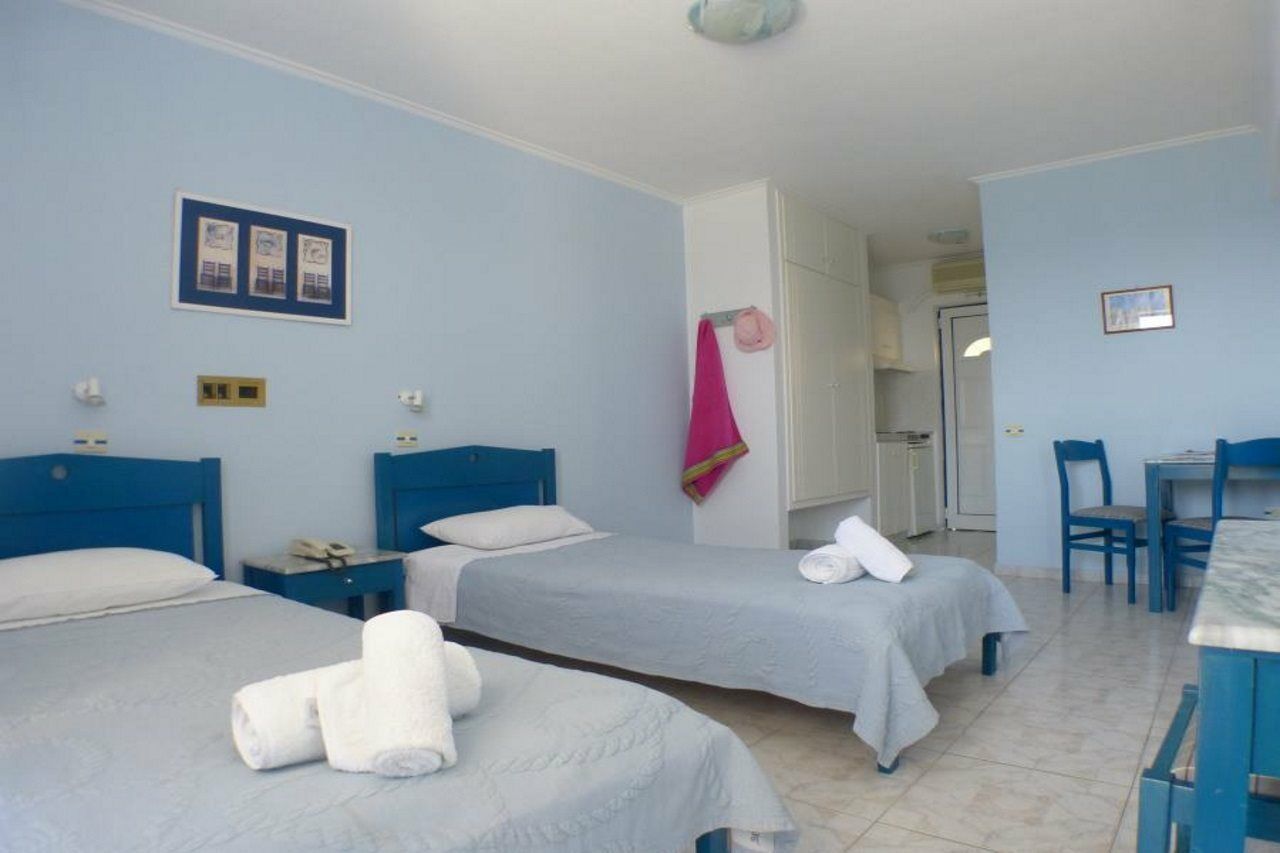 Ostria Seaside Studios And Apartments Katarráktis Buitenkant foto